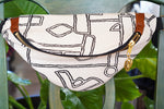 Load image into Gallery viewer, Woodin Fanny Pack
